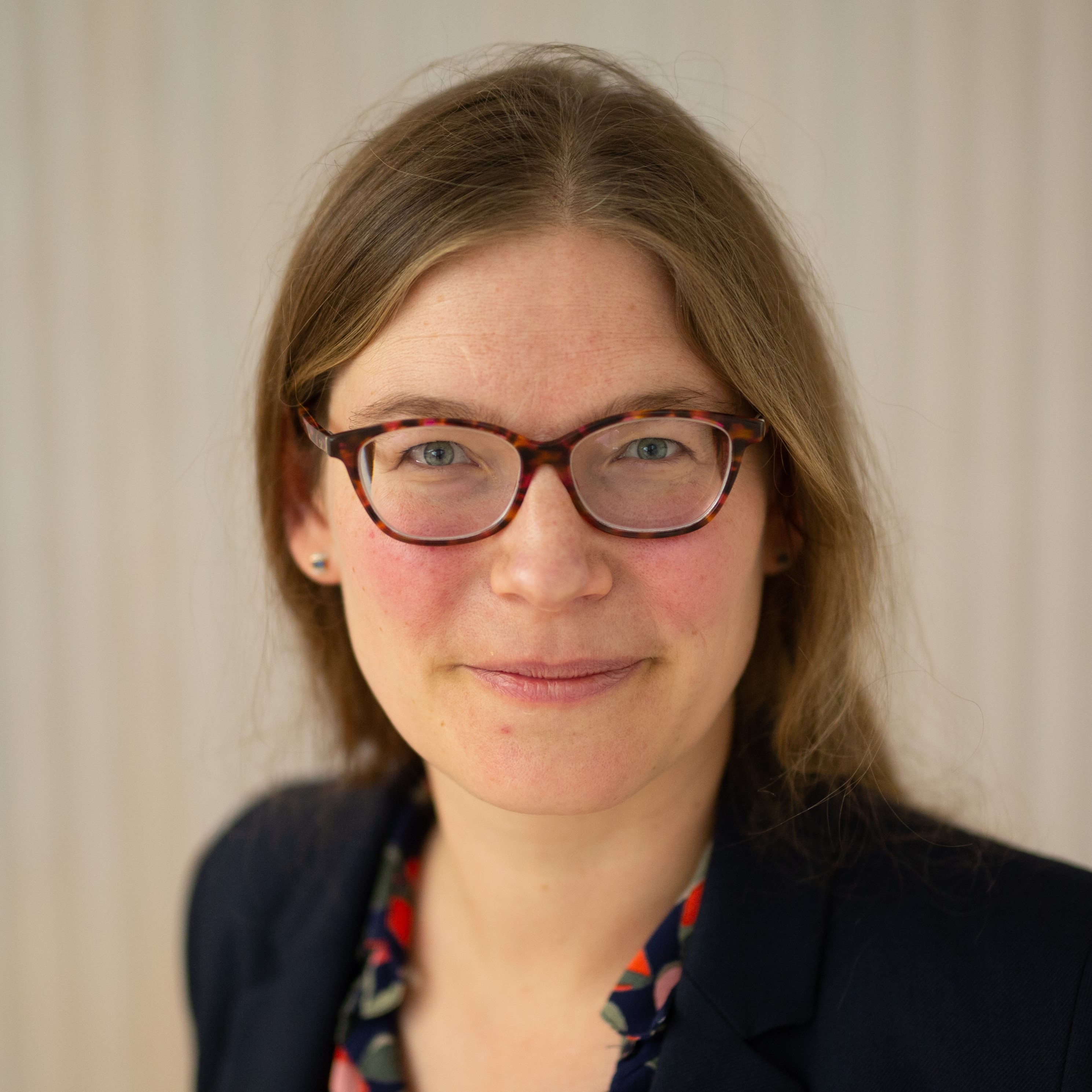 Véronique, STEYER